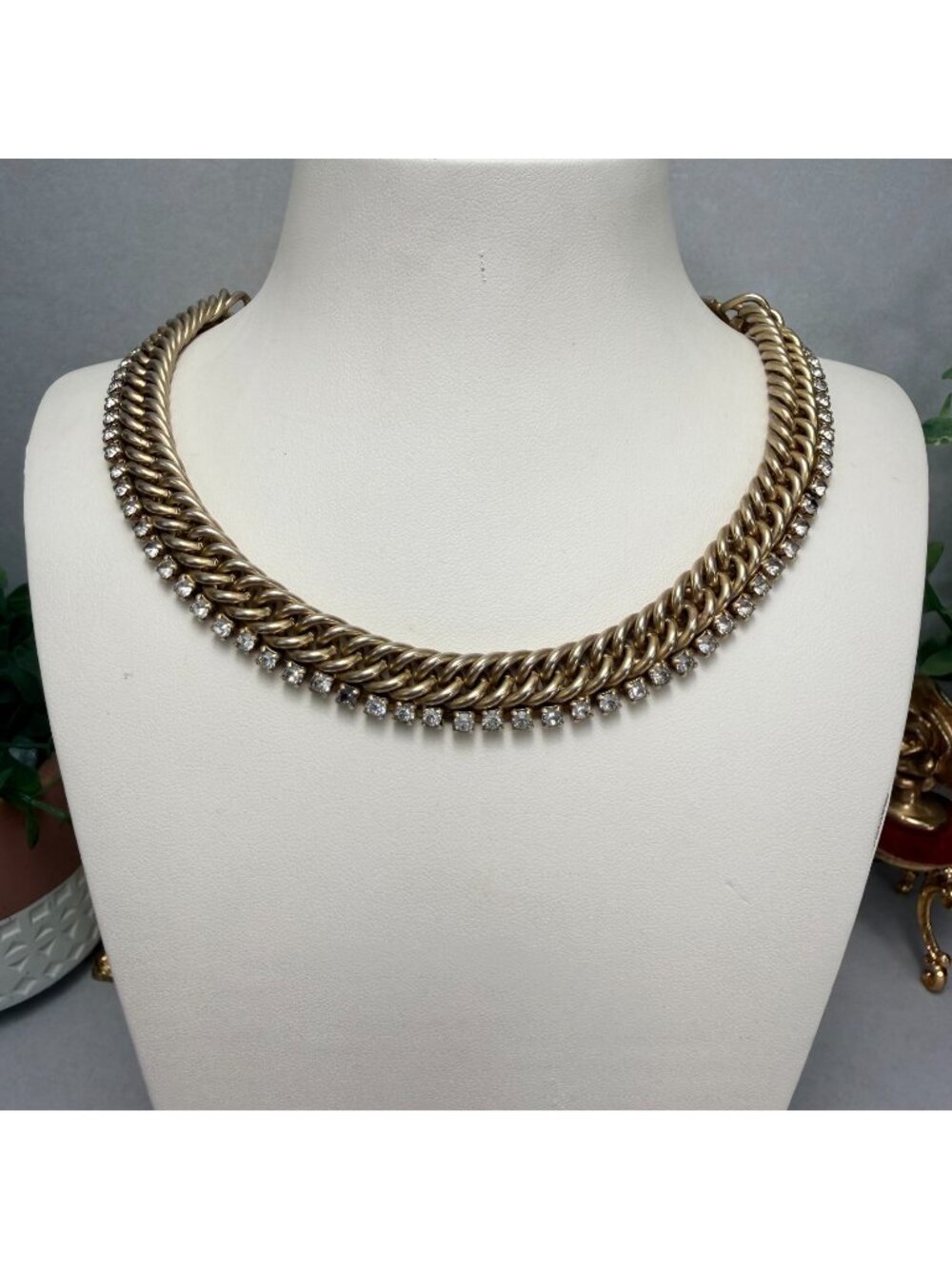 Vintage Gold Tone Rhinestone Choker Necklace Chain Statement Glam